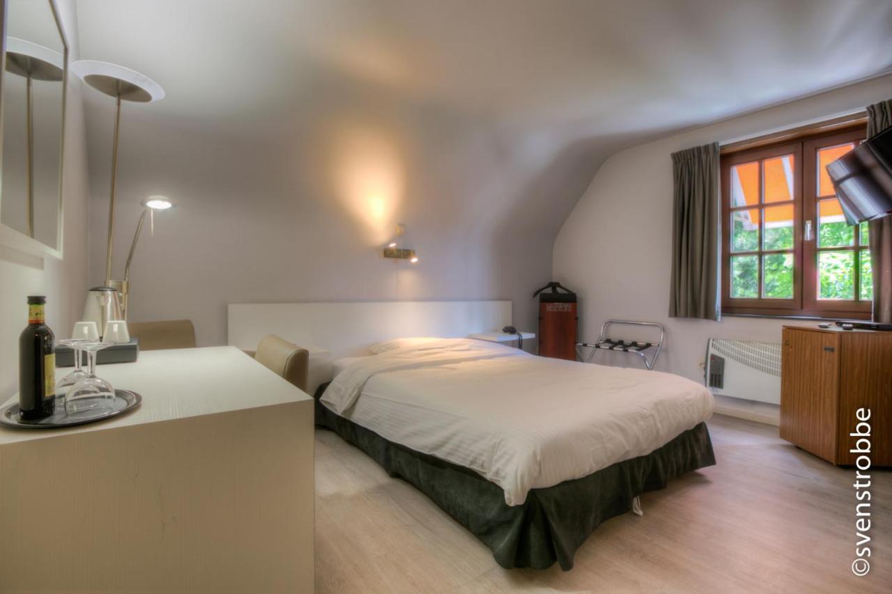 Jfk Hotel Zelzate - Gent Εξωτερικό φωτογραφία