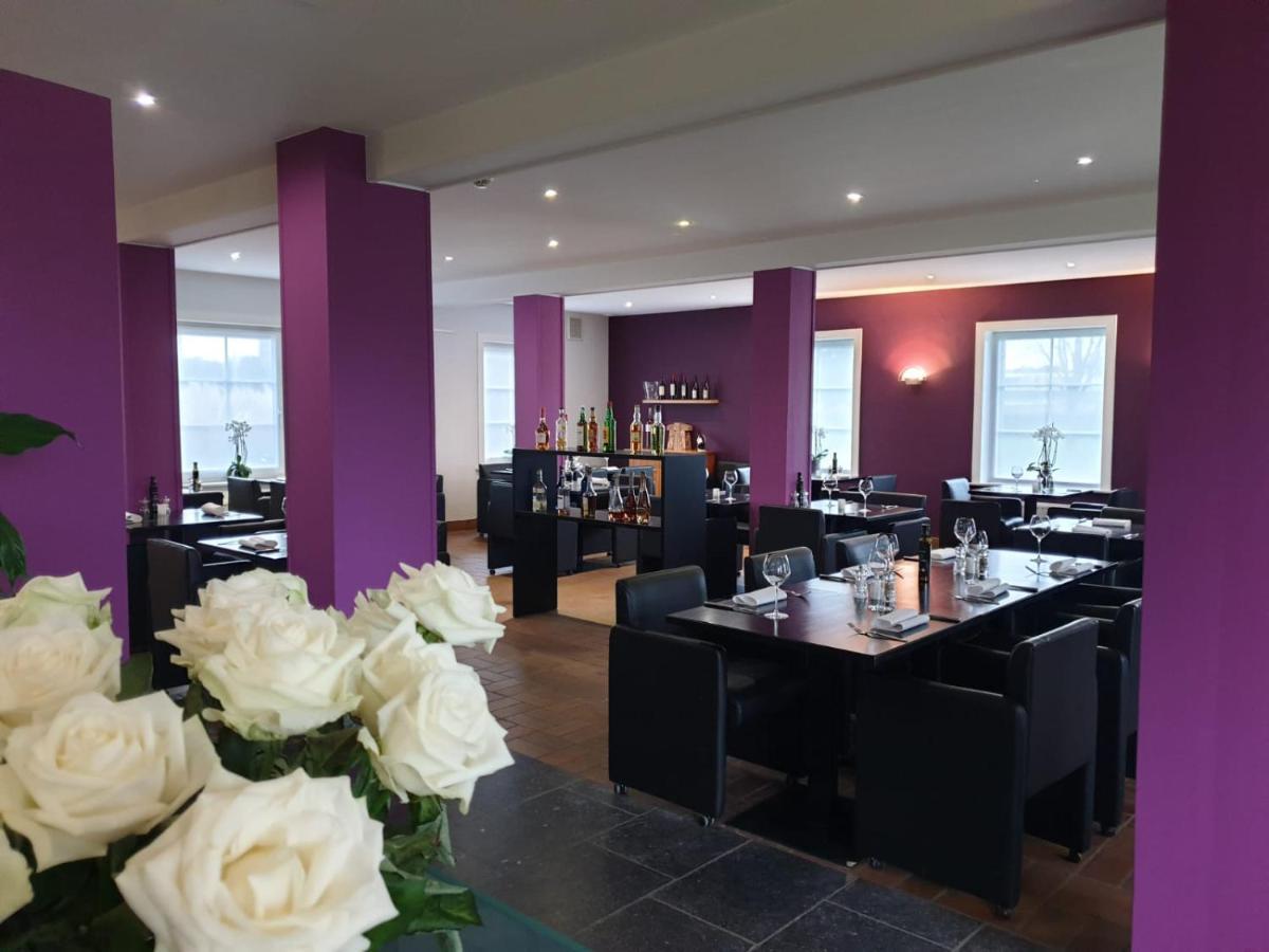 Jfk Hotel Zelzate - Gent Εξωτερικό φωτογραφία
